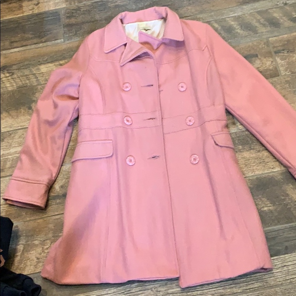 Beautiful Spring Coat - Picture 2 of 2